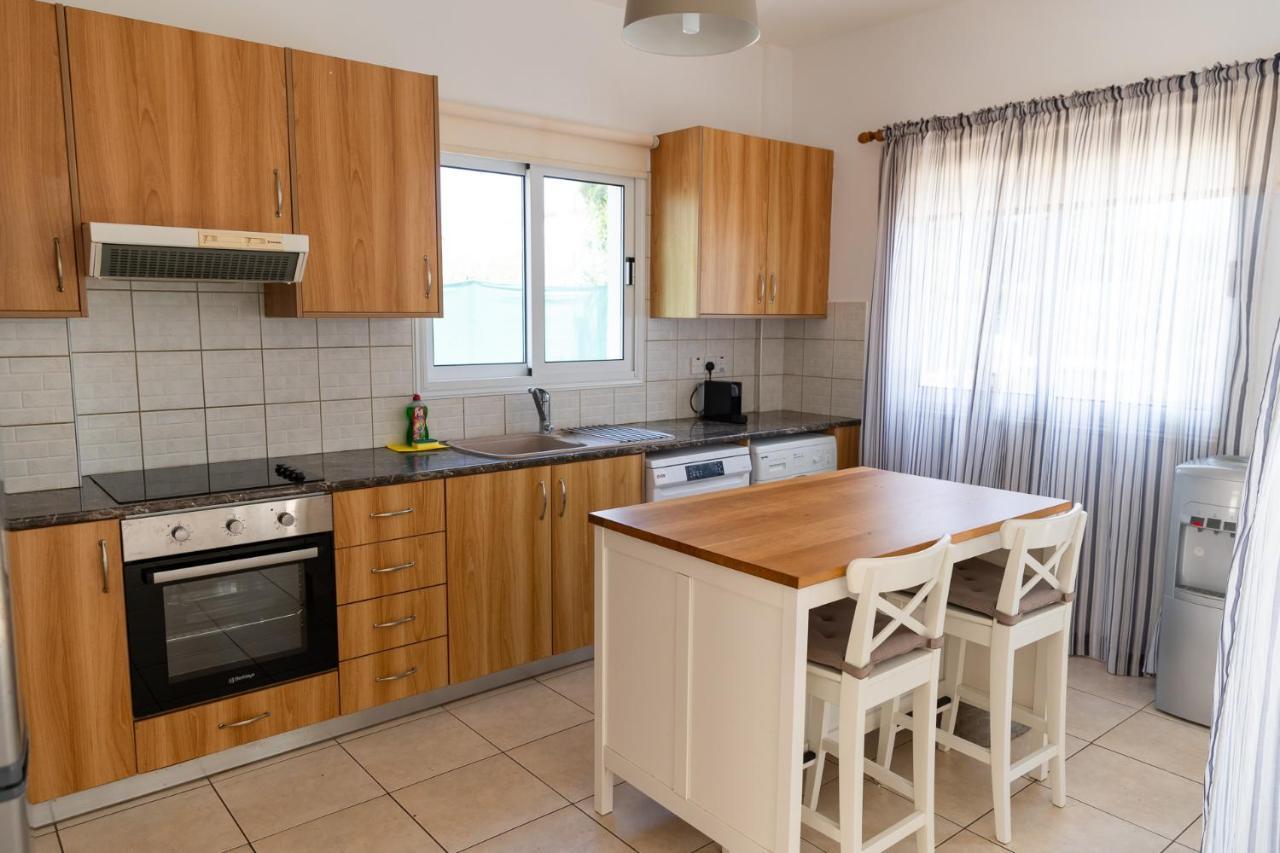 Konnos Villa Ekaterina Protaras Extérieur photo