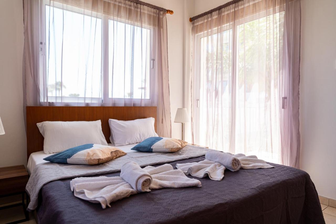 Konnos Villa Ekaterina Protaras Extérieur photo