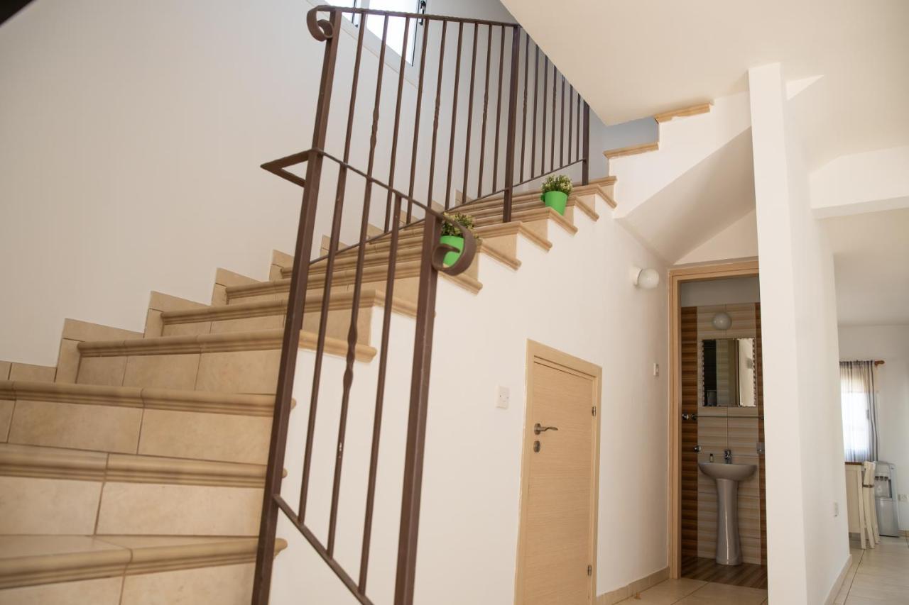 Konnos Villa Ekaterina Protaras Extérieur photo