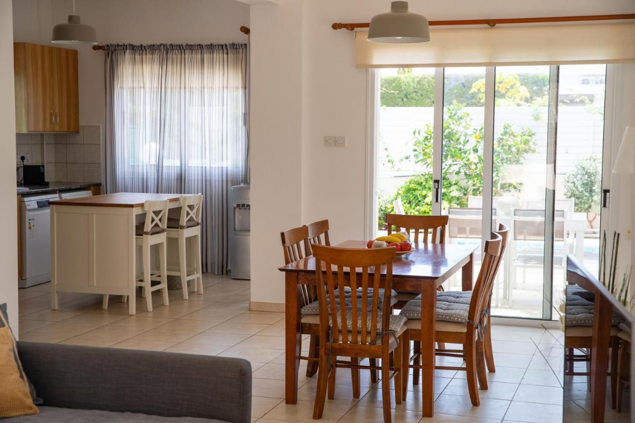 Konnos Villa Ekaterina Protaras Extérieur photo